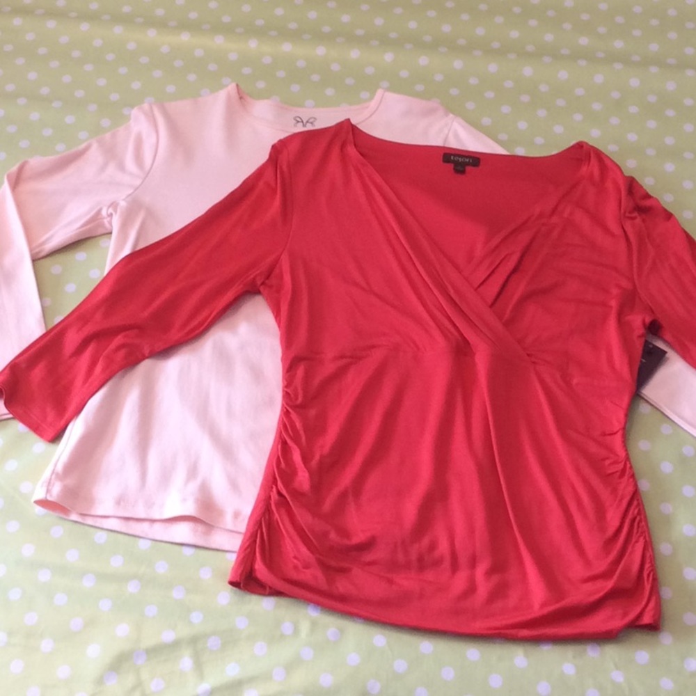 2 Knit tops XL. Pink and dark coral red.